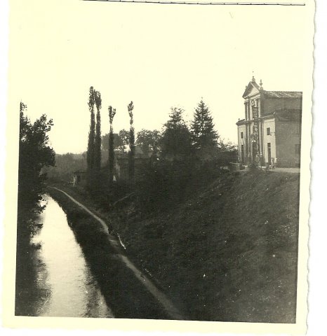 La Chiesa  nel 1907